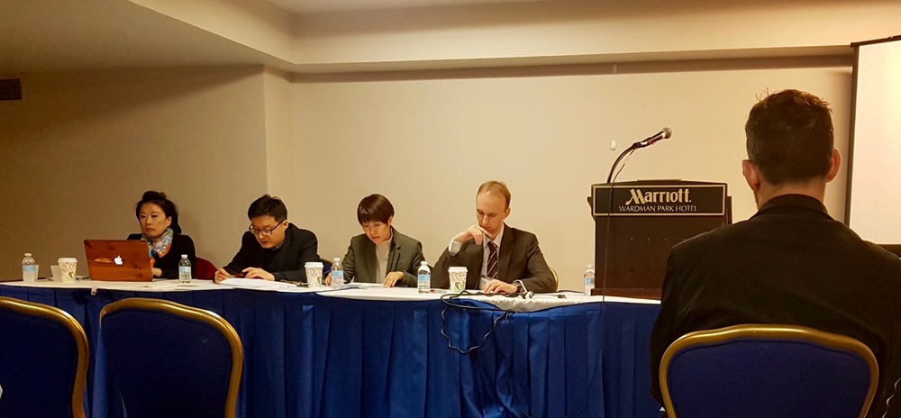 Dr. Thomas Quartermain joint a conference